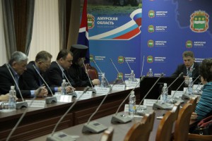 Губернатор Амурской области встретился с членами Общественной палаты нового состава